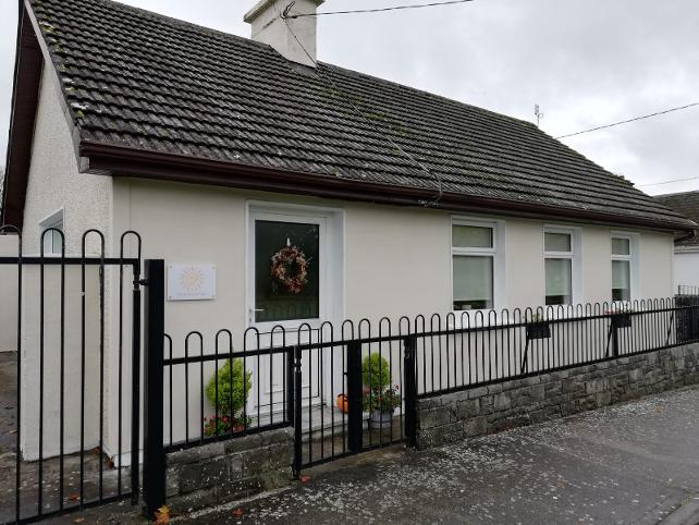 Photo of front exterior of Solas Psychology Clinic, Monivea, Galway